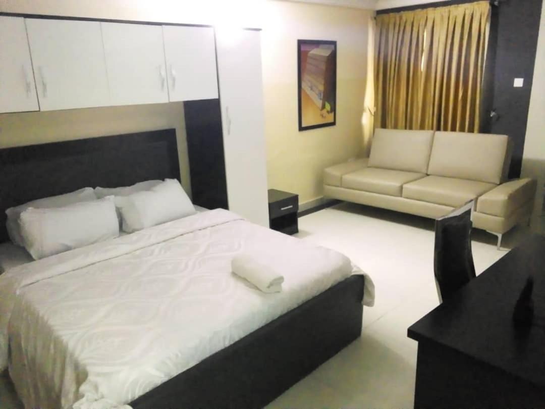 Primal Aparthotel Ikoyi Lagos Buitenkant foto