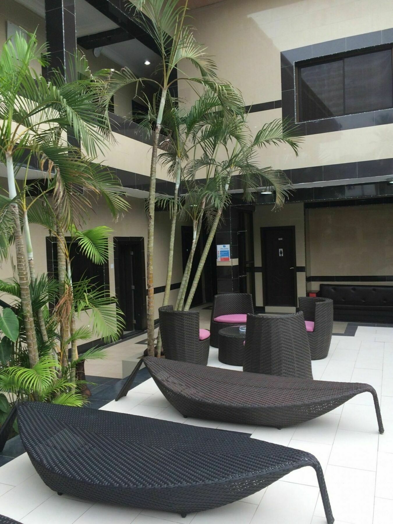 Primal Aparthotel Ikoyi Lagos Buitenkant foto